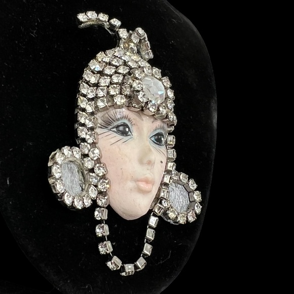 VINTAGE FLAPPER ART DECO CRYSTAL RHINESTONE BROOCH - Picture 3 of 16